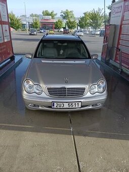 Mercedes Benz C 270