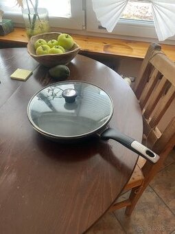 Tefal pánev 28 cm Unlimited + poklice