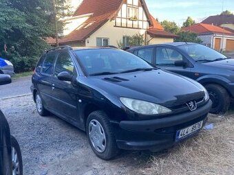 Peugeot 206 SW 1.4i 55 kW. Rok 2005. Klima. Centrál