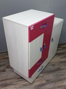 Skříňka (22281B)