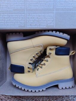 Farmářky Ovečkárna velikost 39