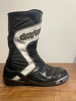 Daytona  Evo Voltex 45