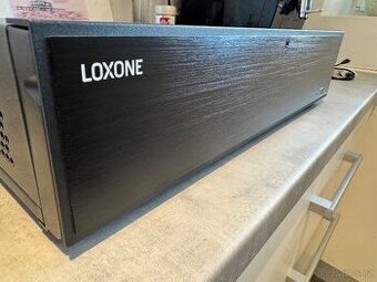 LOXONE Music Server pro 8 zón