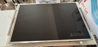 Ohřevná sklokeramická deska