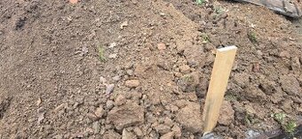 Hlína za odvoz cca 14m3