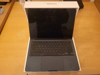 MacBook Air M2 (2022), 8 GB / 512 GB