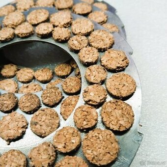 ČZ 250 350 PŘEDVÁLEČNÁ LAMELY SPORT TOURIST SPOJKA ORIGINÁL