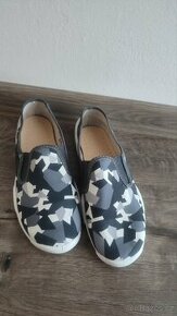 Přezůvky vel . 32 NOVÉ