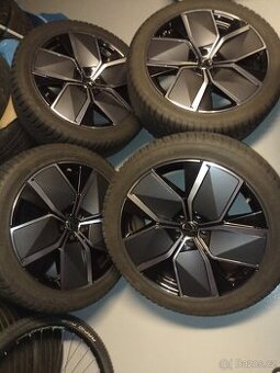 ZANOVNI ZIMNI 21" LEEDS originál VW Touareg r.v. 2023