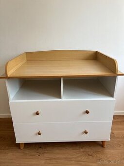 Přebalovací komoda