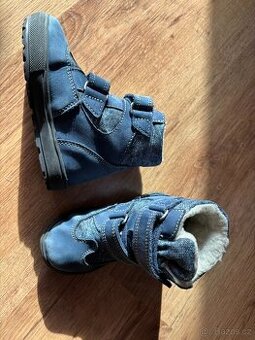 Chlapecké zimní boty vel. 24