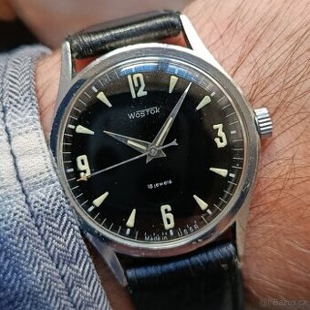 Vojenské náramkové hodinky WOSTOK