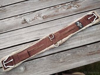 Westernový podbřišník