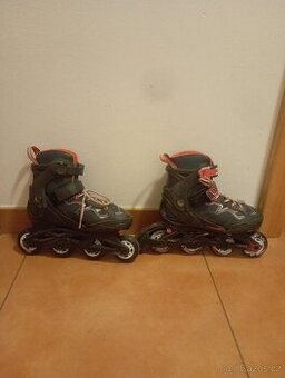 Kolečkové brusle oxelo