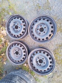 nezrezlé plechové disky Mercedes R15 sada 2.000kč