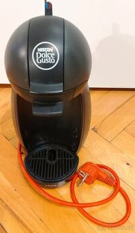 Kávovar na kapsle KRUPS KP10B31