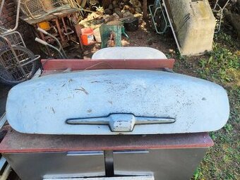 Moskvič 403 - víko kufru