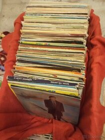 LP desky 200 kusů Starých různých žánrů