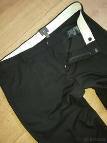 Nové pánské společenské kalhoty zn.H&M vel.56