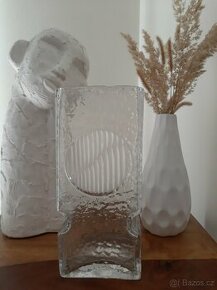 Jedinečná váza z lisovaného skla - Jan Gabrhel - 1