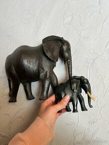 Slon soška