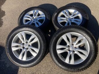 Alu Hyundai R18,letni pneu 245/60 18 -7,5mm