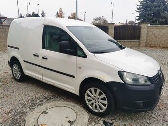 Volkswagen caddy 1,6tdi rok 2011