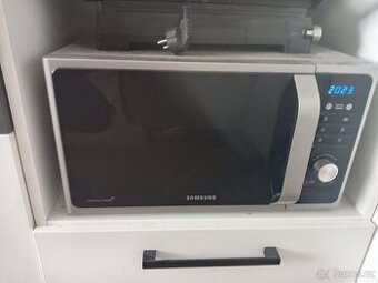 Samsung skoro jak nova - 1