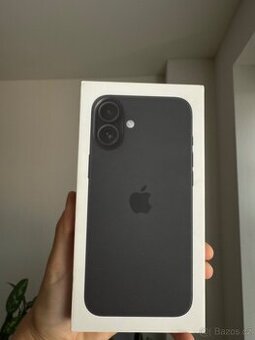 iPhone 16 Plus