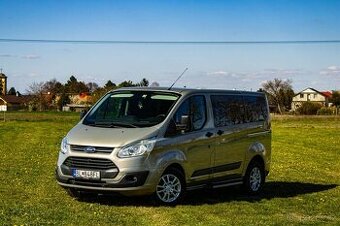 Ford Tourneo Custom 2.2 TDCi 125k Titanium L1H1