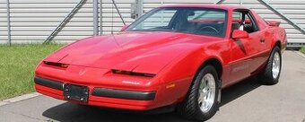 PONTIAC FIREBIRD 3.1 V6 rok 1987
