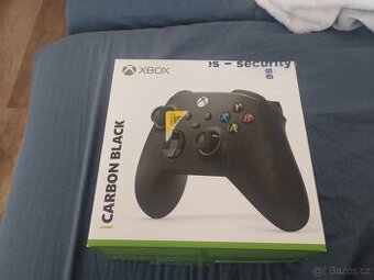 Xbox wireless controller + aktivovaný game pass Ultimate