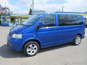 Volkswagen Caravelle 2.5 TDI 7 míst 4 MOTION