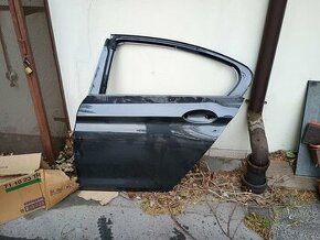 BMW G30 LEVÉ ZADNÍ DVEŘE - SEDAN