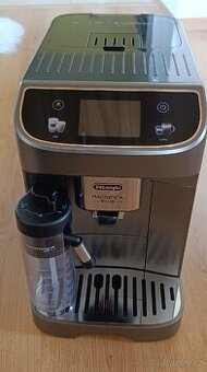 Automatický kávovar De'Longhi Magnifica Plus ECAM320.70TB