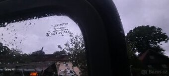 Otevírací okno boční Ford tranzit
