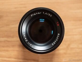 Carl Zeiss Planar 50/1,4 T Y/C