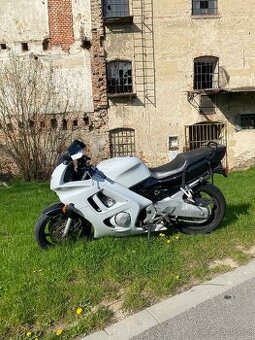 HONDA CBR 600 F
