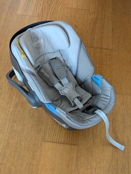 Cybex autosedacka + isofix base