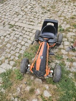 Dětské šlapací motokára kettler