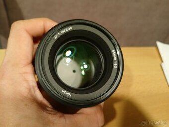 Nikon 85mm 1.8 1,8 f/1.8 nikkor af-s originální krabice