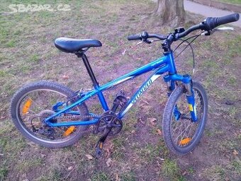 Prodám pěkné dětské kolo Specialized Hotrock 20