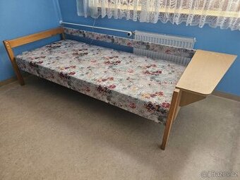 2 postele/válendy - 1