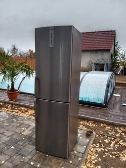 Lednice s mrazakem Bosch  No Frost