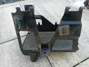 BMW R100R kastlik baterie+zásuvka+gumové popruhy