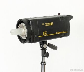 Studiový blesk 300Ws