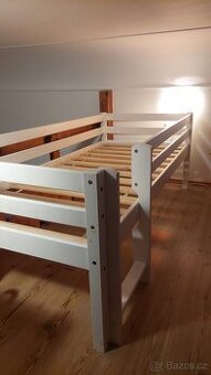 DĚTSKÁ POSTEL 80x180 mírně ZVÝŠENÁ