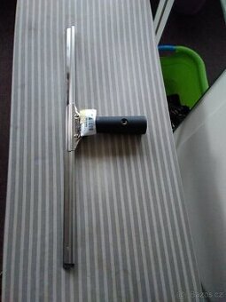 Nová nerezová stěrka na okna LEWI 45cm.