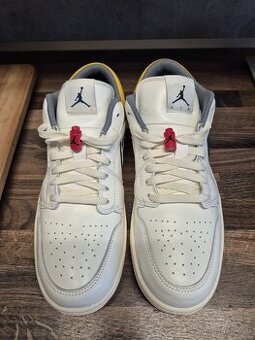 Nike Air Jordan 1 Low Premium