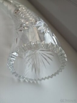 Křišťálový,broušený roh